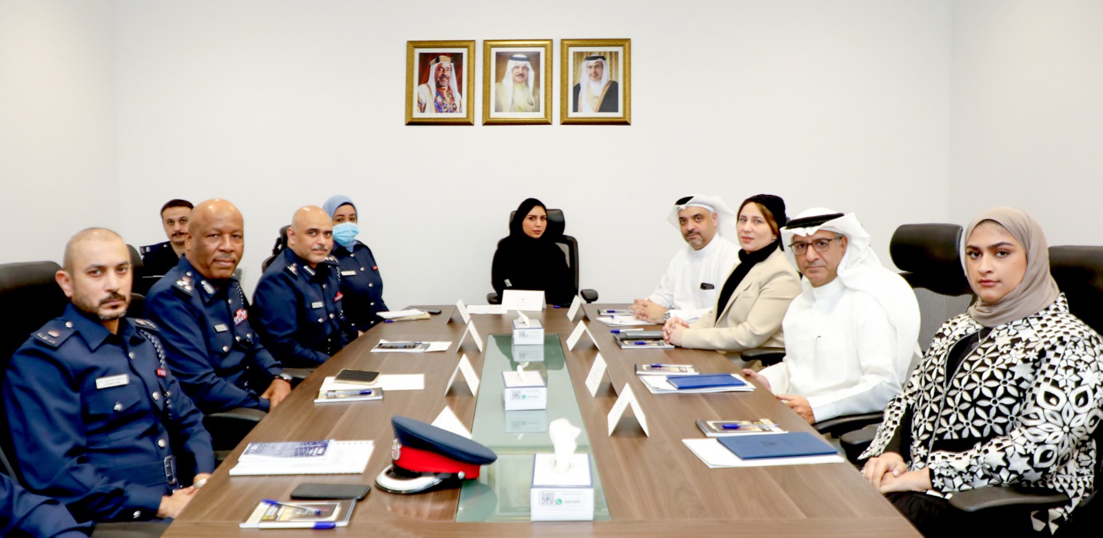 الوكيل المساعد للشئون القانونية يستقبل المدير العام للشئون القانونية وحقوق الإنسان بوزارة الخارجية<